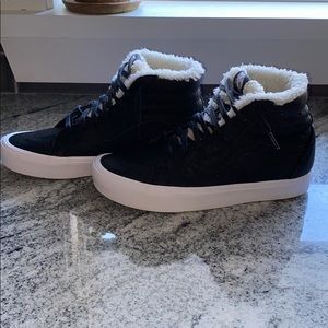Black and white fur vans